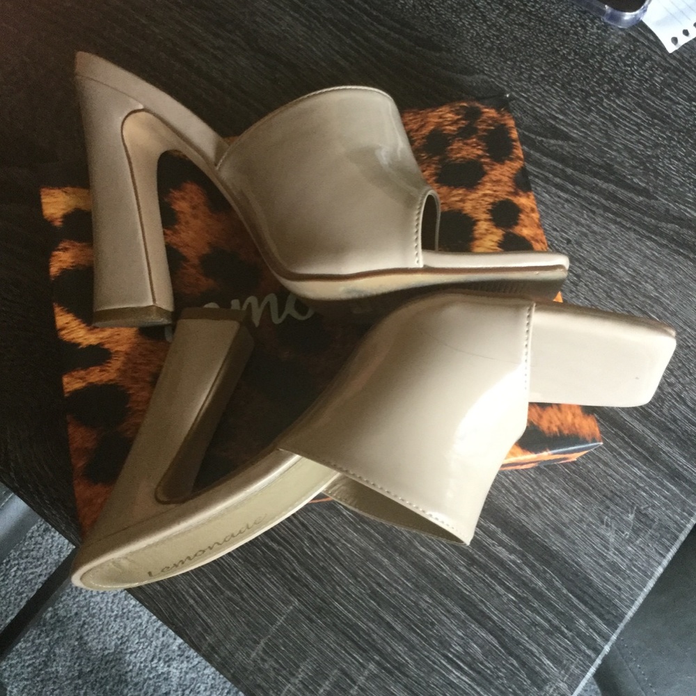 Heels - Picture 3 of 3